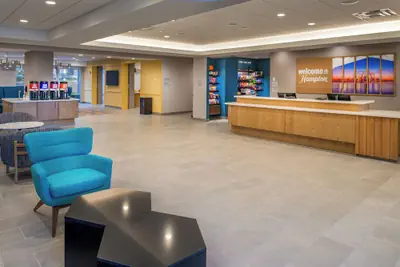 Photo 2 - Hampton Inn By Hilton St Louis Airport