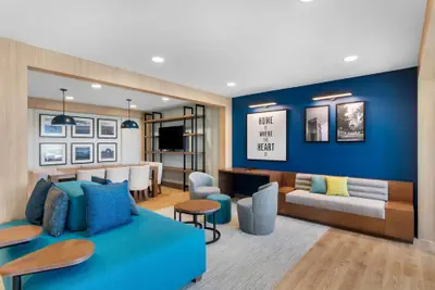 Photo 4 - Everhome Suites Bastrop By Choice Hotels