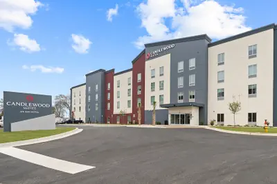 Photo 2 - Candlewood Suites Perry-National Fairground Area by IHG