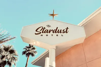 Photo 2 - The Stardust Hotel