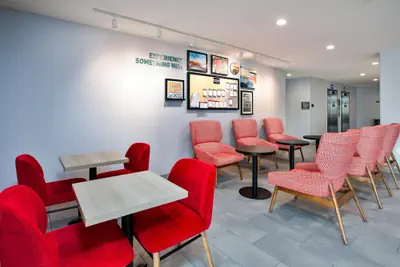 Photo 4 - Home2 Suites By Hilton Traverse City