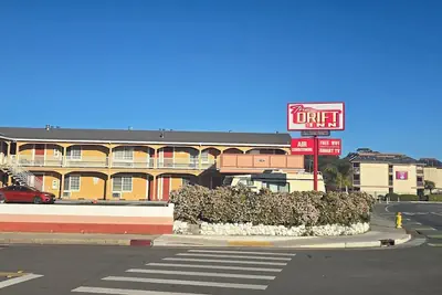 Photo 2 - Drift Inn