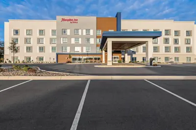 Photo 2 - Hampton Inn Mt. Vernon Oh