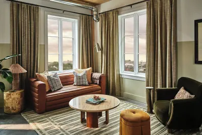 Photo 2 - The Ann Savannah, Apartments By Marriott Bonvoy