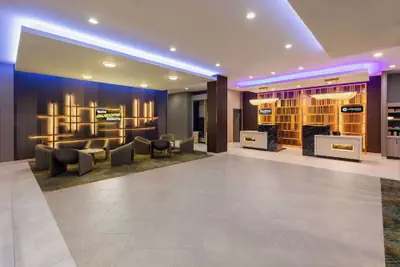 Photo 4 - La Quinta Inn & Suites by Wyndham DeSoto