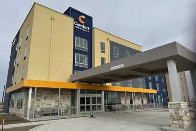 Photo 2 - Comfort Inn & Suites Colby
