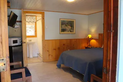 Photo 5 - Blueberry Hill Motel