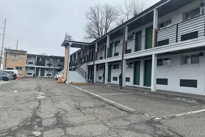 Photo 2 - Domino Motel