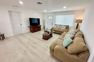 Photo 3 - Good Vibes House With Private Pool