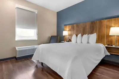 Photo 3 - Extended Stay America Premier Suites - Colorado Springs - South