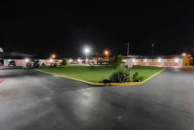 Photo 2 - Gulfway Motel By OYO Near Airport I 37