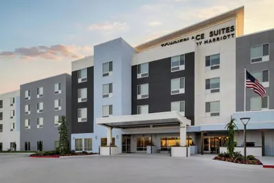 Photo 2 - TownePlace Suites By Marriott Midwest City