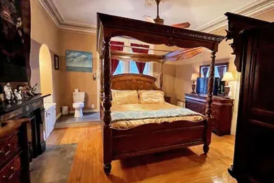 Photo 4 - Upjohn House Inn