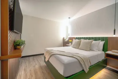 Photo 2 - LYFE INN & SUITES by AGA- North Hollywood Universal Studios