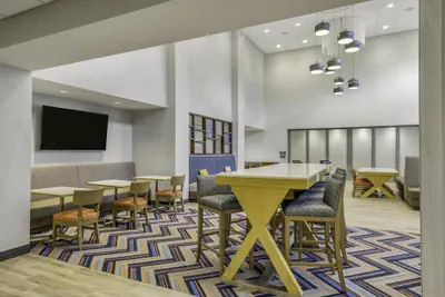 Photo 3 - Hampton Inn & Suites By Hilton Decatur