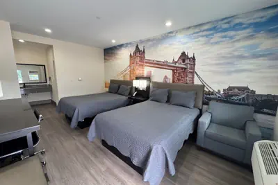 Photo 5 - Elite Inn & Suites