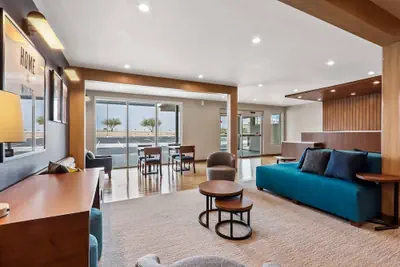 Photo 4 - Everhome Suites El Paso Airport Near Fort Bliss by Choice Hotels