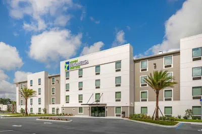 Photo 2 - Extended Stay America Select Suites - Wildwood - The Villages