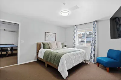 Photo 3 - Library INN LLC