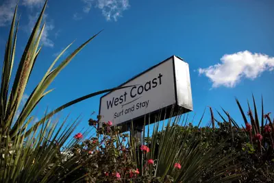 Photo 3 - West Coast Surf and Stay