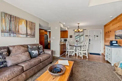 Photo 2 - Sleeps 6 Mountain Views Shared Resort Amenities