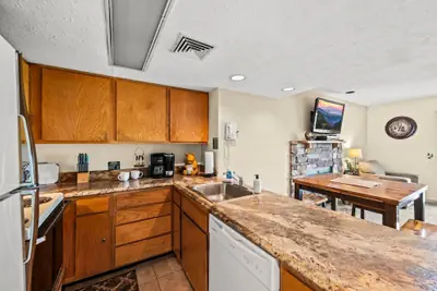 Photo 2 - Sleeps 6 Indoor Pool Hot Tub Mountain Views