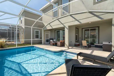 Photo 2 - Gorgeous 6-bedroom House With Private Pool
