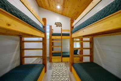 Photo 4 - New, Modern, Bunk Room, Game Room, Playground, Hot tub