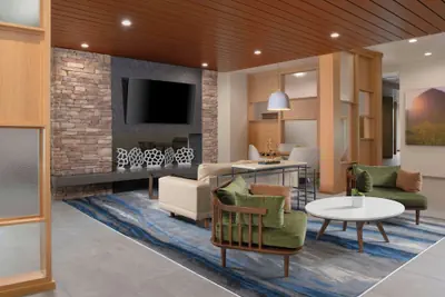 Photo 2 - Fairfield by Marriott Inn & Suites DeSoto Dallas South