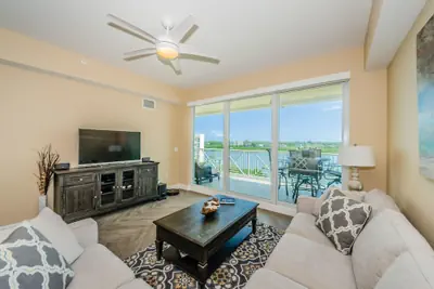 Photo 5 - Dolphin Key 504 - Premier