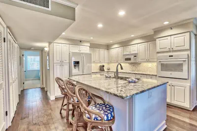 Photo 4 - Pelican Pointe 4C