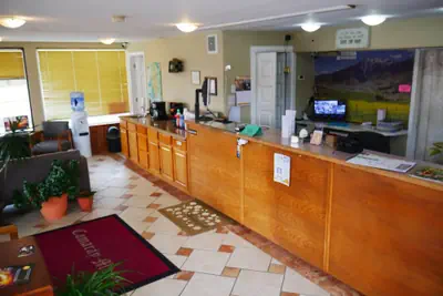 Photo 3 - Camaray Motel