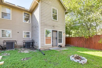 Photo 4 - Family Friendly 3 Bedroom 2 bath Home