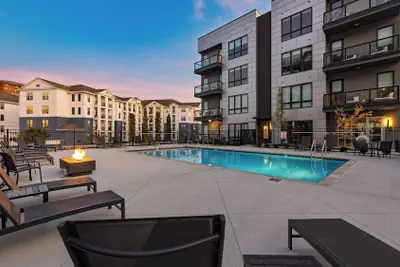 Photo 2 - Prime Walkable Midtown Location, Pool, Gym Outlaw's Den by Avantstay