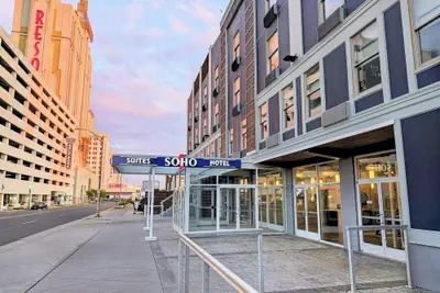Photo 2 - SOHO Suites Atlantic City Beach Block