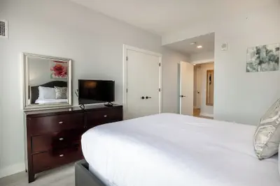 Photo 5 - Apartment that allows pets!