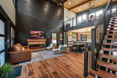 Photo 3 - Game Room-hot Tub-10 Mins to Downtown Gatlinburg