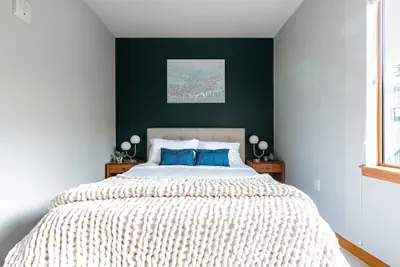 Photo 4 - Sophari East: Bellevue Apartments