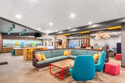 Photo 5 - Tru By Hilton Pensacola I-10 North Davis Highway
