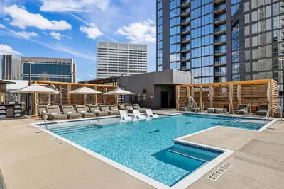Photo 2 - Hotel Phoenix Atlanta