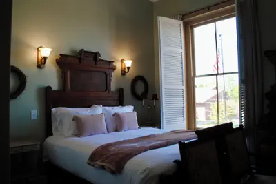 Photo 5 - The Lodge at Old City Hall