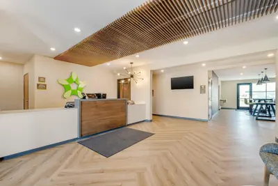 Photo 3 - Extended Stay America Premier Suites – Phoenix - Chandler – Airport