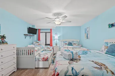 Photo 4 - Watercrest Waves! Beachfront 2br/2ba Condo, Sleeps 8, Stunning Gulf Views!