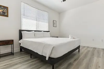 Photo 4 - CozySuites at Zone Westgate