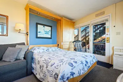 Photo 4 - A Wave From It All Sleeps 4