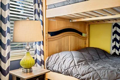 Photo 3 - Captains Cottage Sleeps 6!