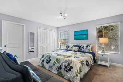 Photo 3 - Spacious 4BR Townhome With Pool at Storey Lake