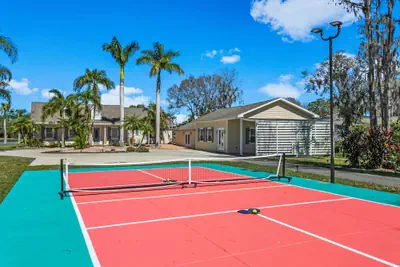Photo 5 - Waterfront Pool Pickleball Basket Sleeps 18