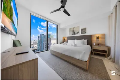Photo 4 - Cityscape Retreat Stylish 1BR