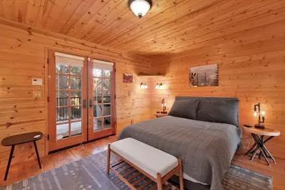 Photo 3 - High-top Lakeview Chateau #2520